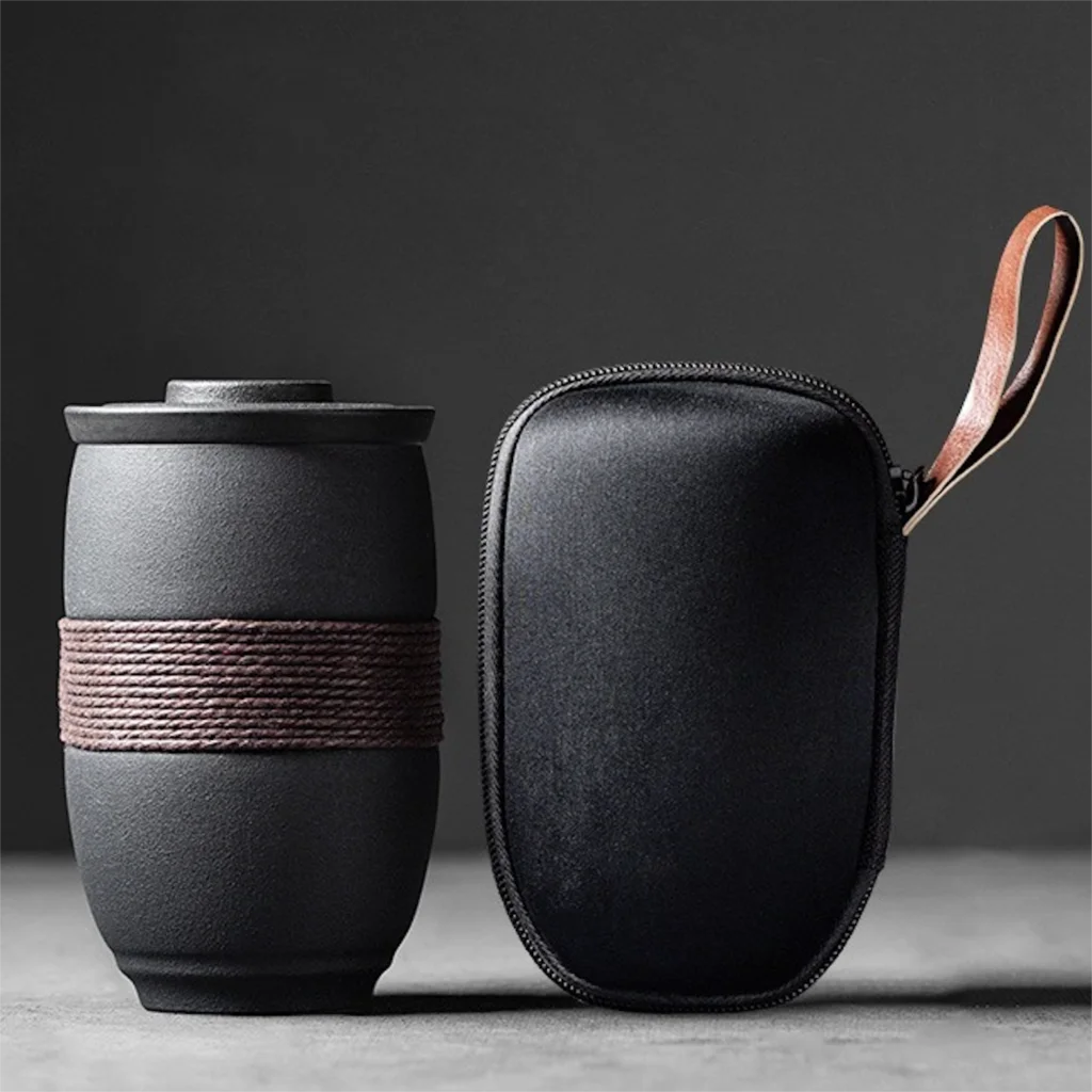 Tasse à Thé Artisanale en Céramique