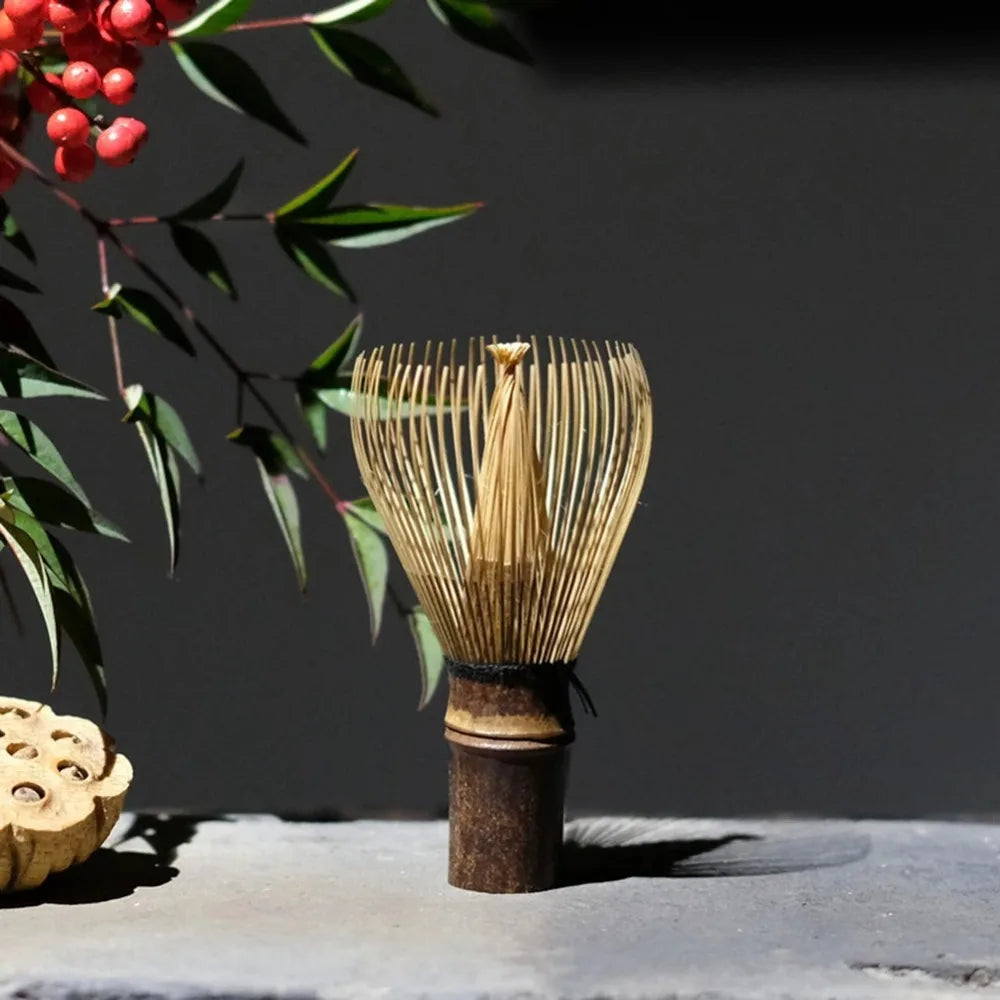 Fouet à Matcha en Bambou